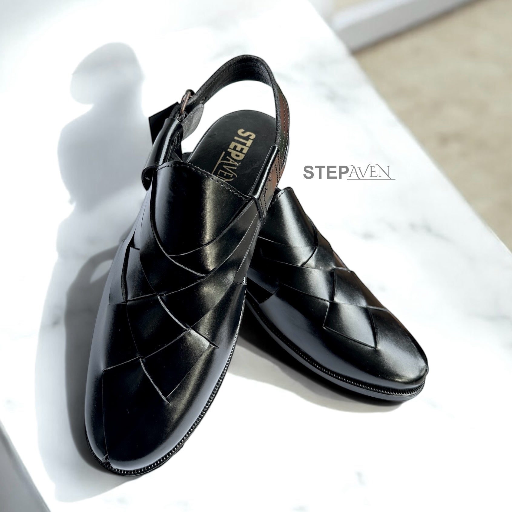 BX-1095 (BLACK LEATHER BRAIDED)