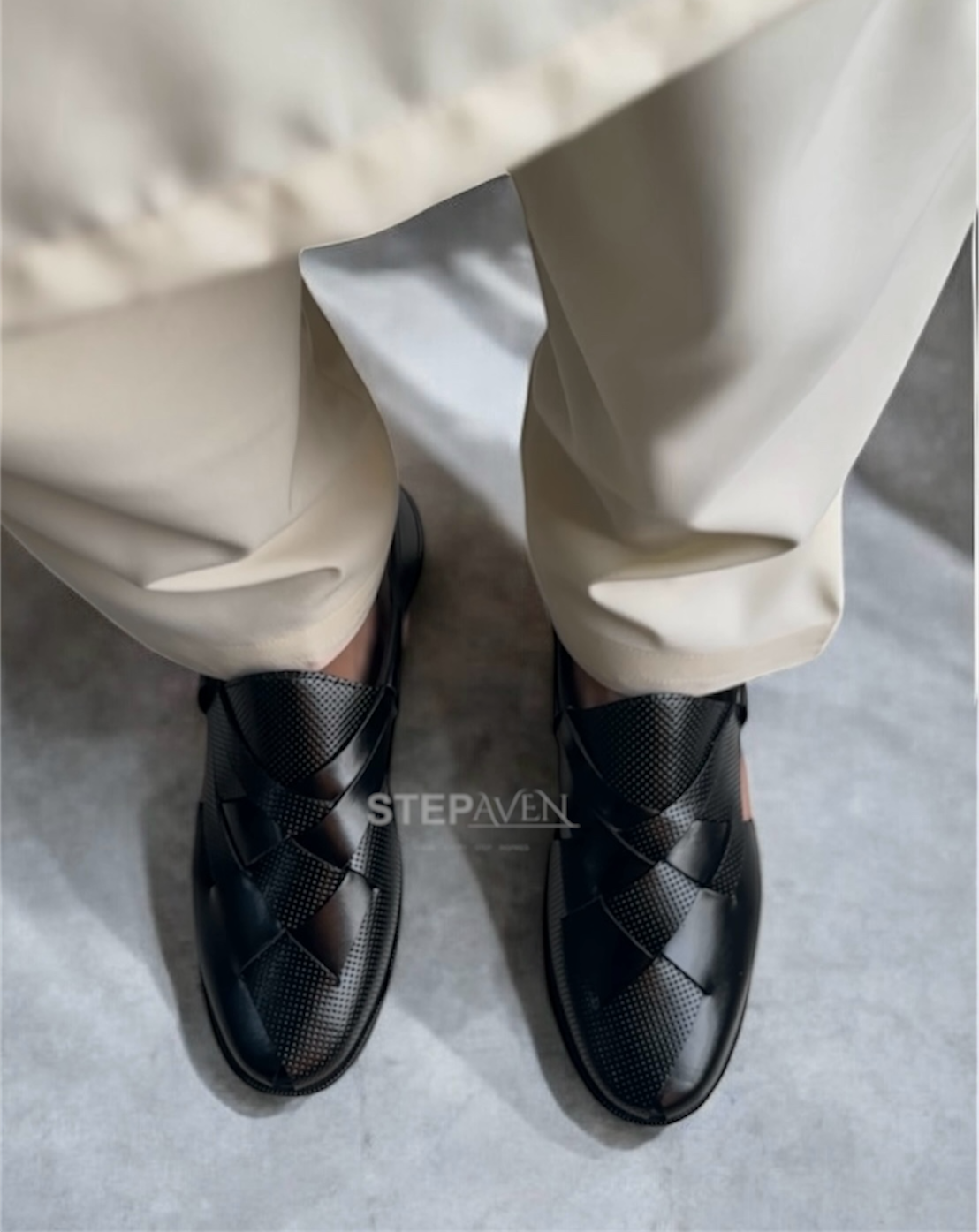 BX-1092 (BLACK EMBROIDED X)