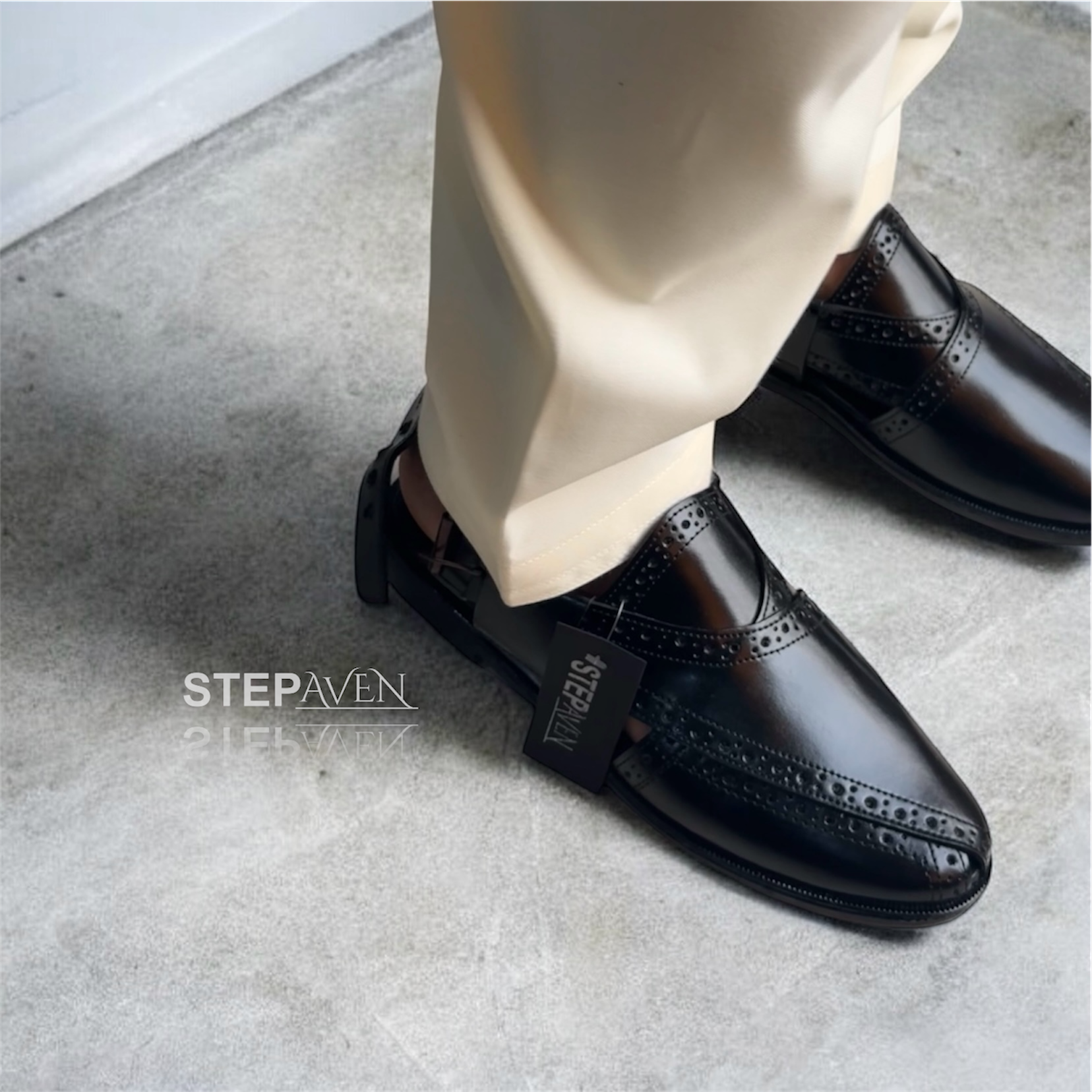 BN-1190 (BLACK LEATHER NOVA)