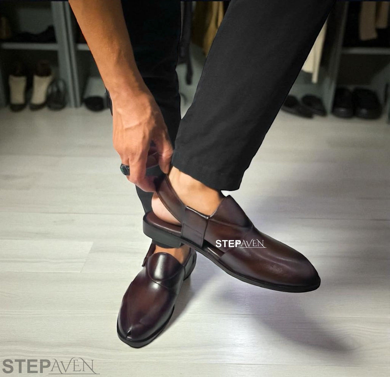 BD-1081 (BROWN LEATHER FORMAL)